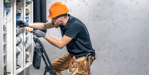 Best Electrical Installation Contractor  in Alafaya, FL